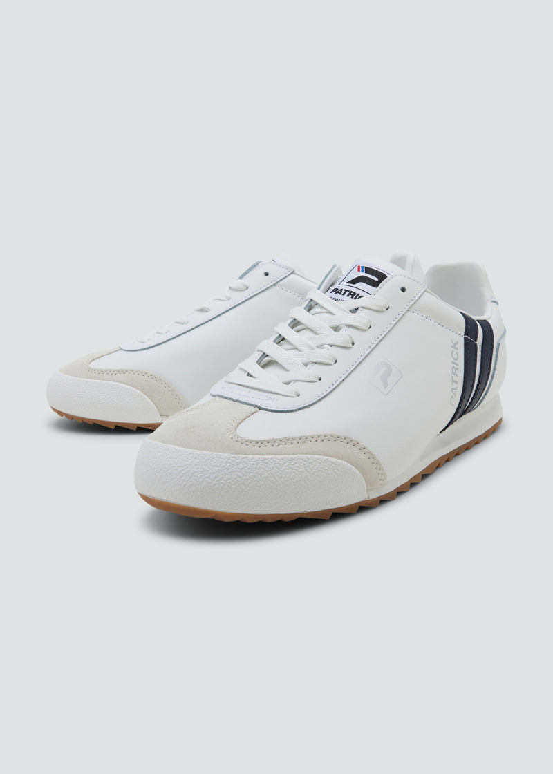 Load image into Gallery viewer, Patrick Liverpool Trainer - White/Navy - Sole
