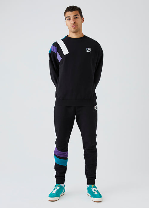 Patrick Fabio Sweatshirt - Black - Full Body